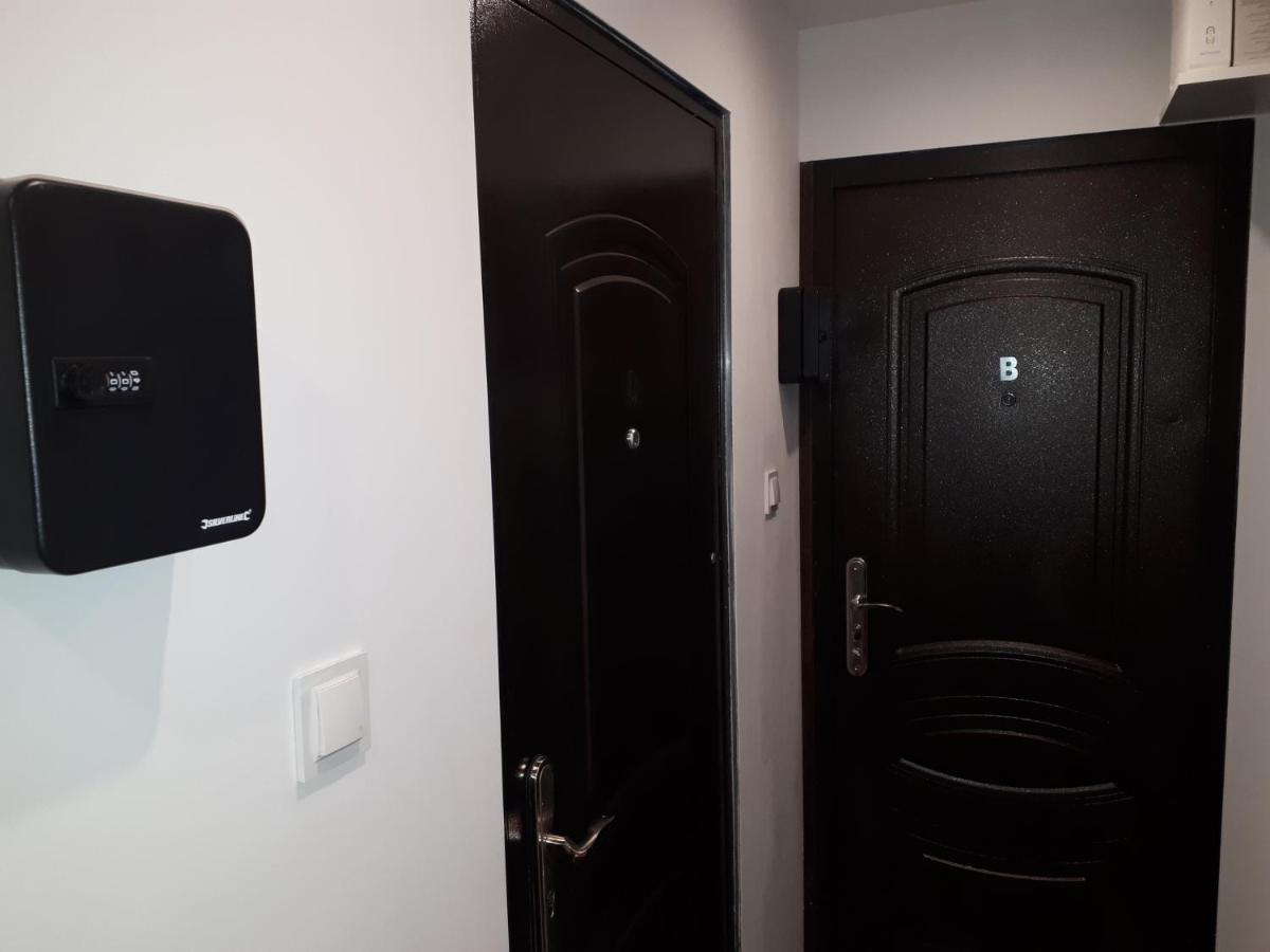 Apartamenty Centrum Panoramiczna Mala Dwojka Swan Labedz Promenada Klimatyzacja Lodowa Кельце Экстерьер фото